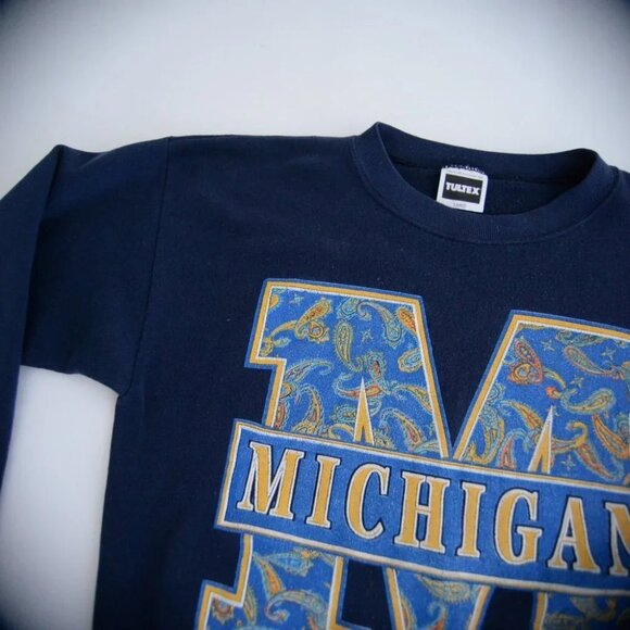 Vintage Tultex Michigan Wolverines Navy made in  U.S.A. Crewneck Sweater L - Picture 9 of 11